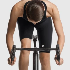 Assos -Cykeltøj til kvinder Salg Assos 1680251424 03