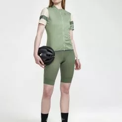 Craft Core Endur Logo Cykeltrøje Til Kvinder Grøn 11 Craft Core Endur Logo Cykeltrøje Til Kvinder Grøn -Cykeltøj til kvinder Salg Craft Core Endur Logo Cykeltroeje til 1678960364 05