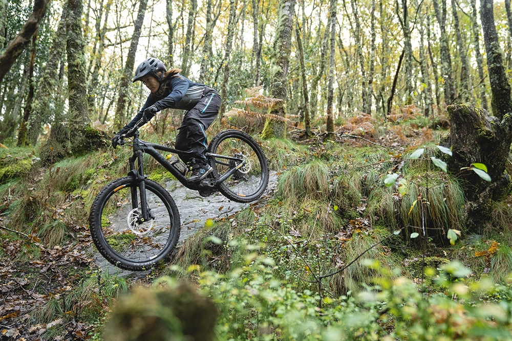 Dirtlej Trailscout Vandtætte MTB Bukser Sort/Blå 7 Dirtlej Trailscout Vandtætte MTB Bukser Sort/Blå - Billede 7