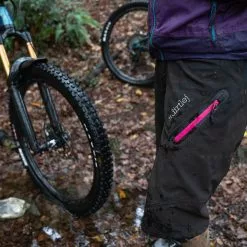 Dirtlej Trailscout Vandtætte MTB Shorts Til Kvinder Sort/Pink -Cykeltøj til kvinder Salg Dirtlej Trailscout Vandtaette MTB sho 1615301234 07