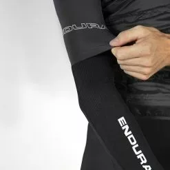 Endura Engineered Arm Warmer -Cykeltøj til kvinder Salg Endura Engineered Arm Warmer 1645024876 02