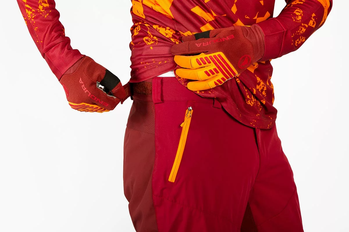 Endura MT500 Spray Shorts Rød 3 Endura MT500 Spray Shorts Rød - Billede 3