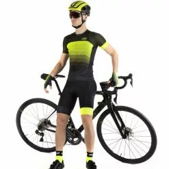 Force Ascent Kortærmet Jersey Grøn Fluo -Cykeltøj til kvinder Salg Force Ascent Kortaermet Jersey Groen F 1612797333 02