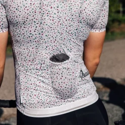 Isadore Women´s Alternative Jersey, Hvid 9 Isadore Women´s Alternative Jersey, Hvid -Cykeltøj til kvinder Salg Isadore Womens Alternative Jersey H 1622127636 03