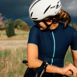 Isadore Women´s Woolight Jersey, Blue Depths 9 Isadore Women´s Woolight Jersey, Blue Depths -Cykeltøj til kvinder Salg Isadore Womens Woolight Jersey Blu 1623226004 03