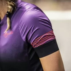 Rogelli Marble Kortærmet Jersey Til Kvinder Lilla / Sort -Cykeltøj til kvinder Salg Rogelli Marble Kortaermet Jersey til 1645440443 08